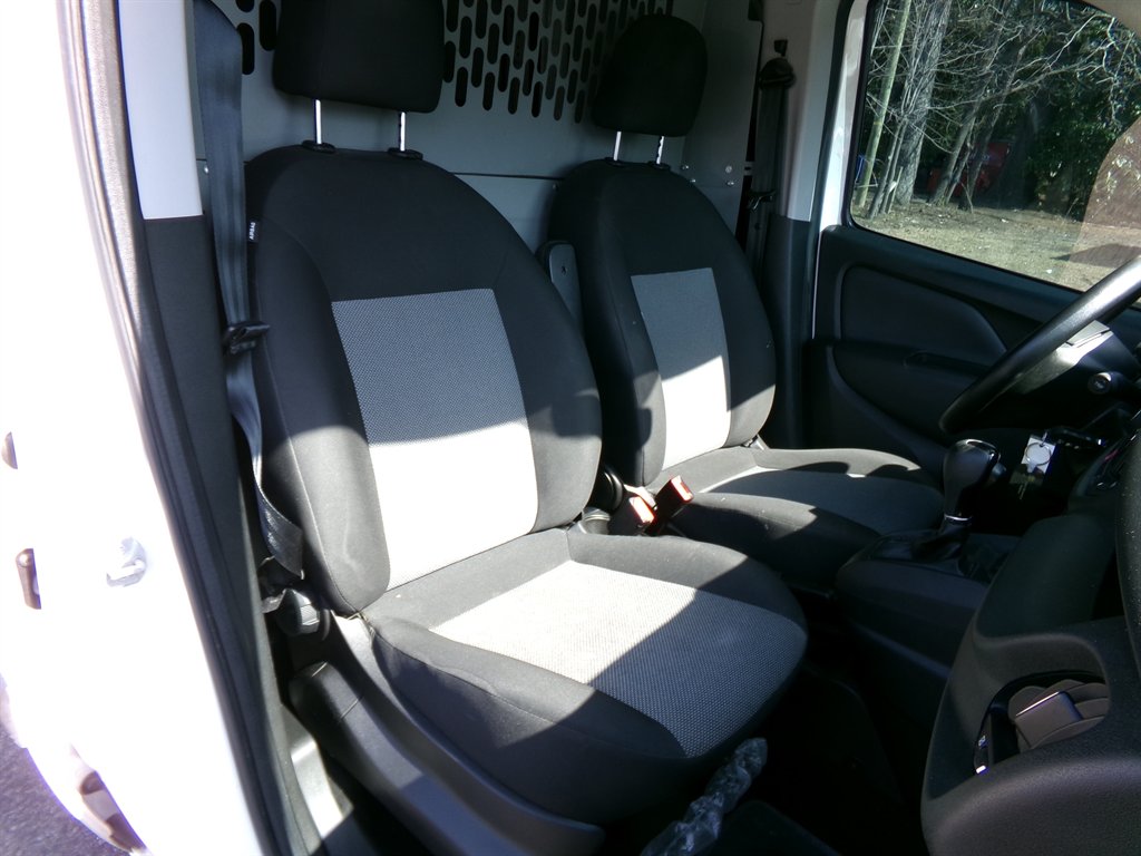 2021 RAM Promaster City Tradesman - Photo 22