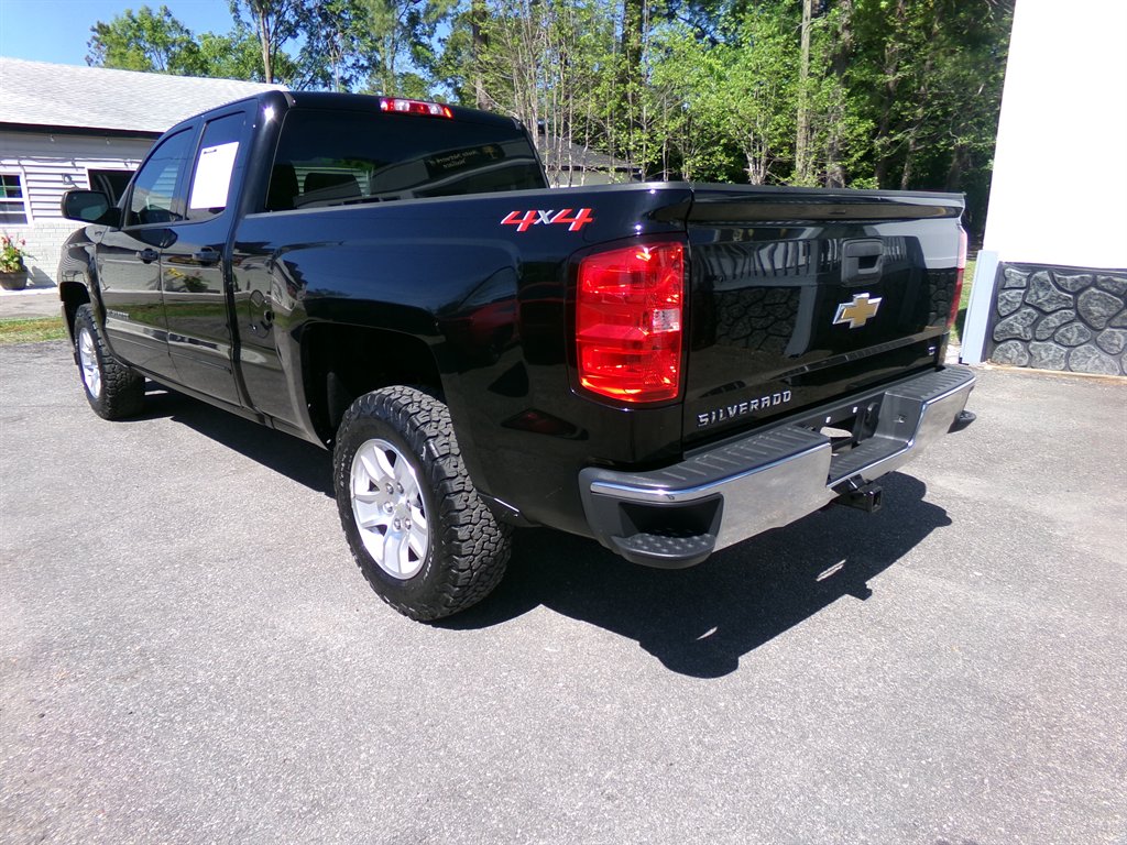 2018 Chevrolet Silverado 1500 LT - Photo 9