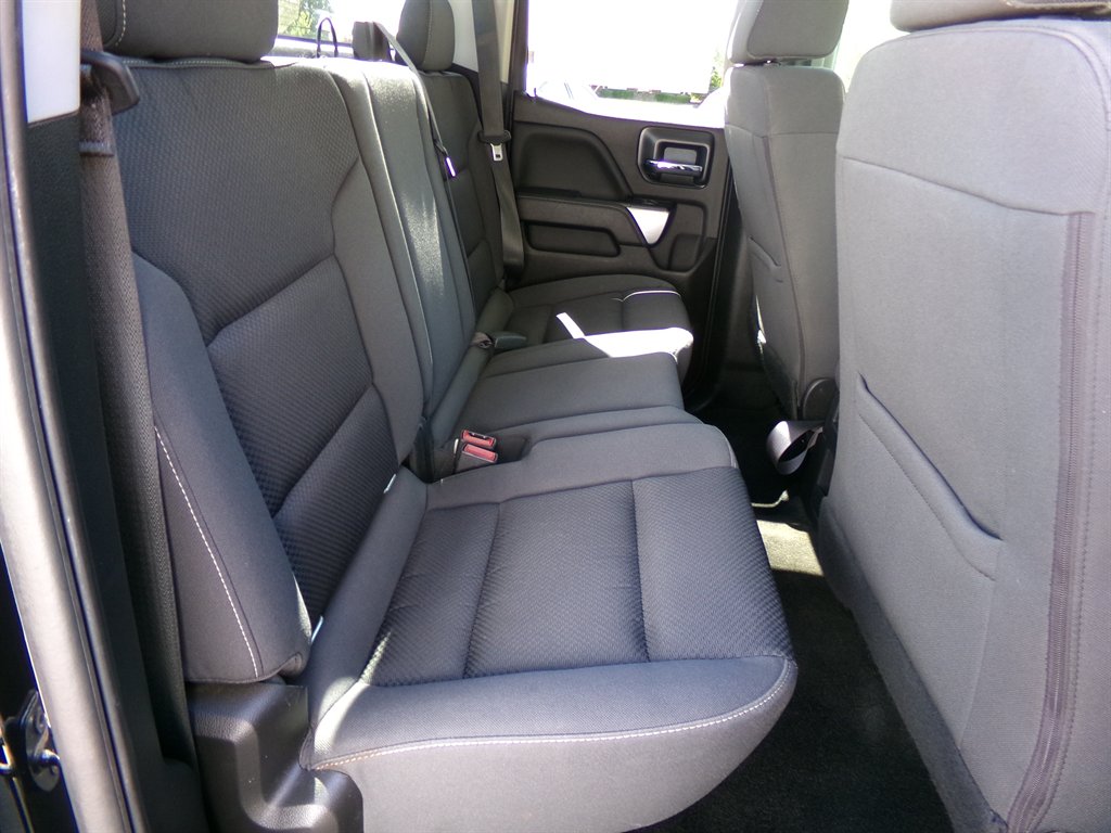 2018 Chevrolet Silverado 1500 LT - Photo 19