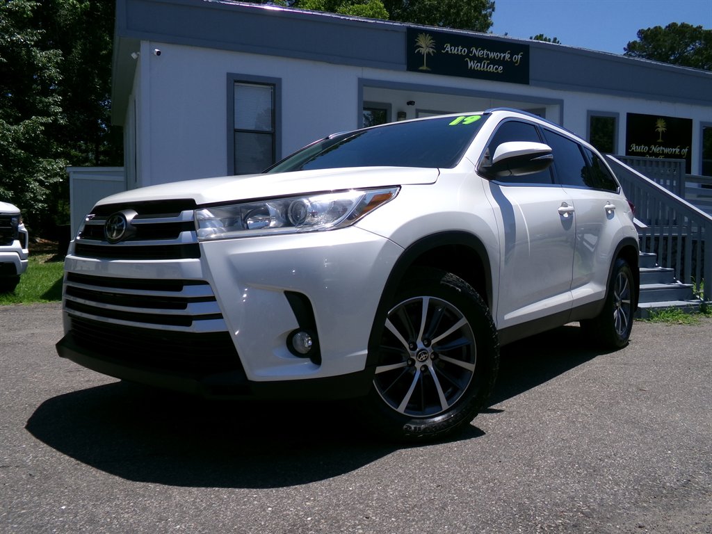 2019 Toyota Highlander XLE 4x4 V6's photo