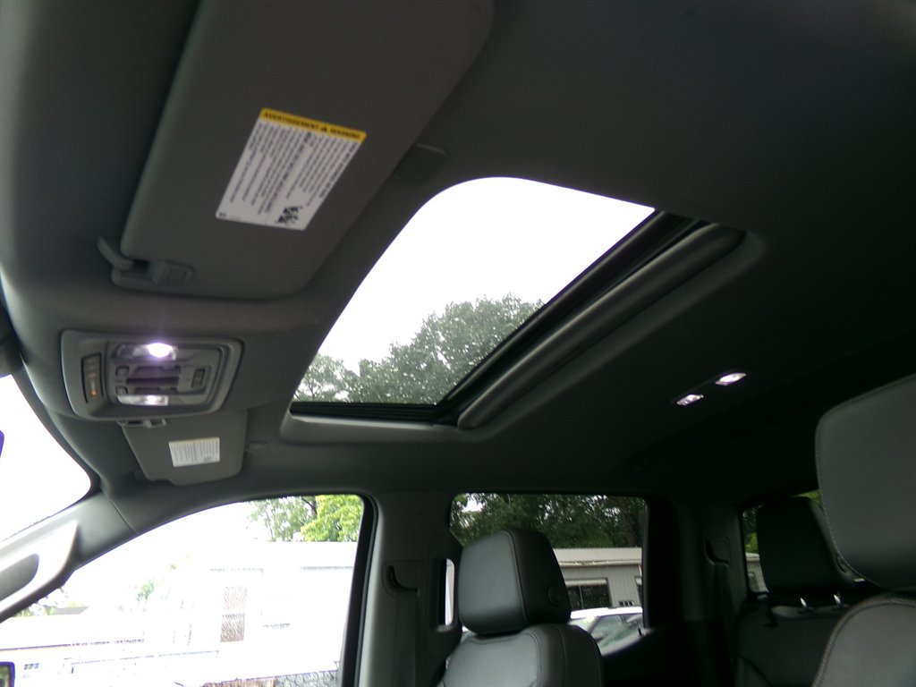 2021 GMC Sierra 1500 SLT - Photo 36