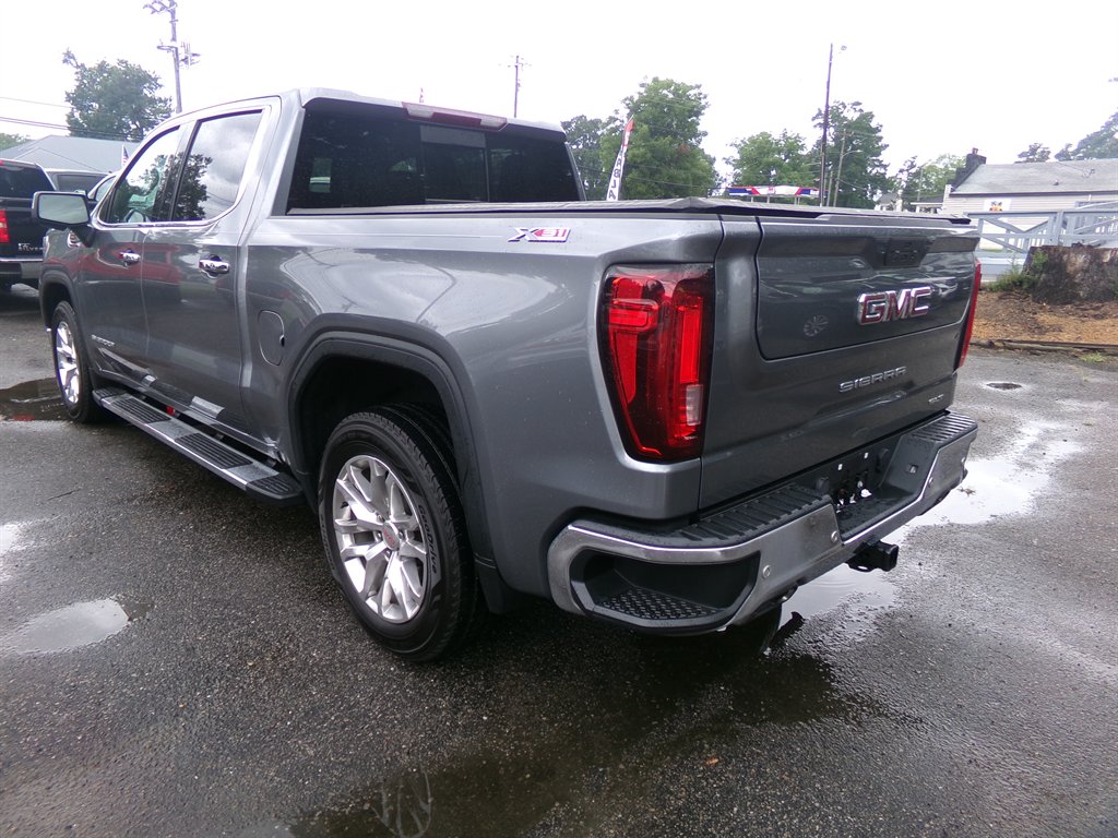 2021 GMC Sierra 1500 SLT - Photo 9