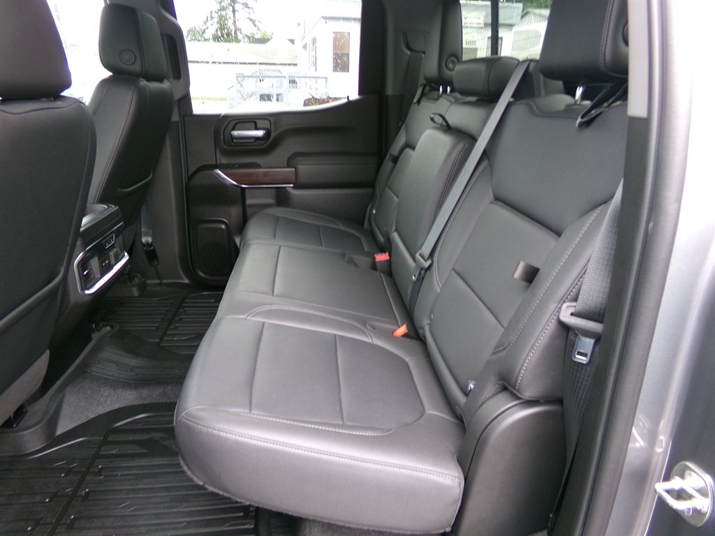 2021 GMC Sierra 1500 SLT - Photo 18