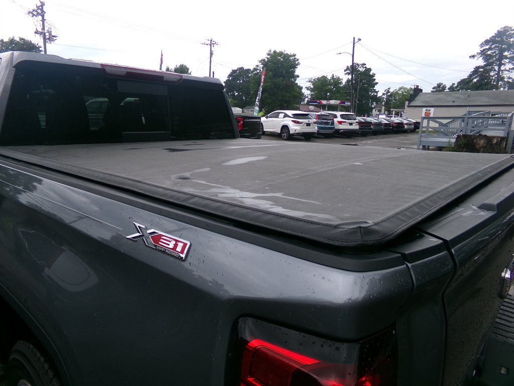 2021 GMC Sierra 1500 SLT - Photo 12