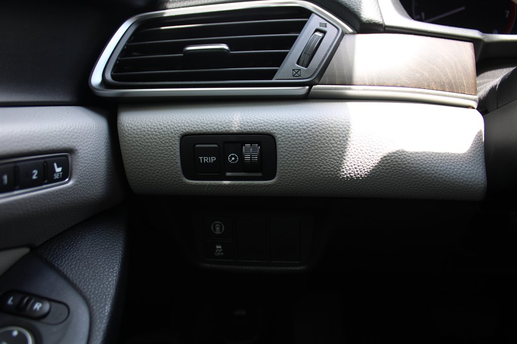 2019 Honda Accord EX-L - Photo 17