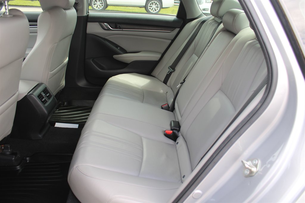 2019 Honda Accord EX-L - Photo 10