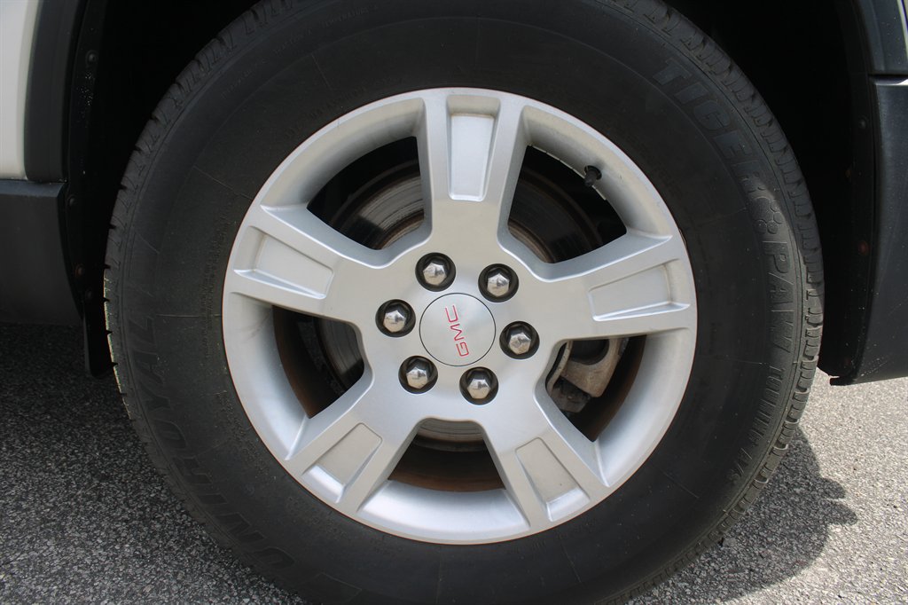 2012 GMC Acadia SLE - Photo 10