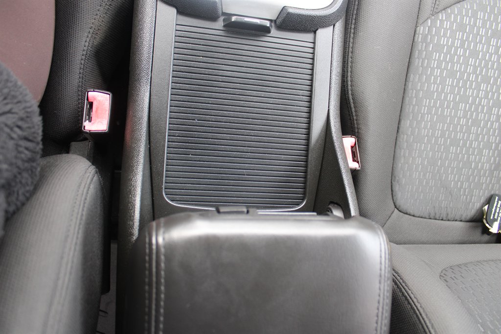 2012 GMC Acadia SLE - Photo 28