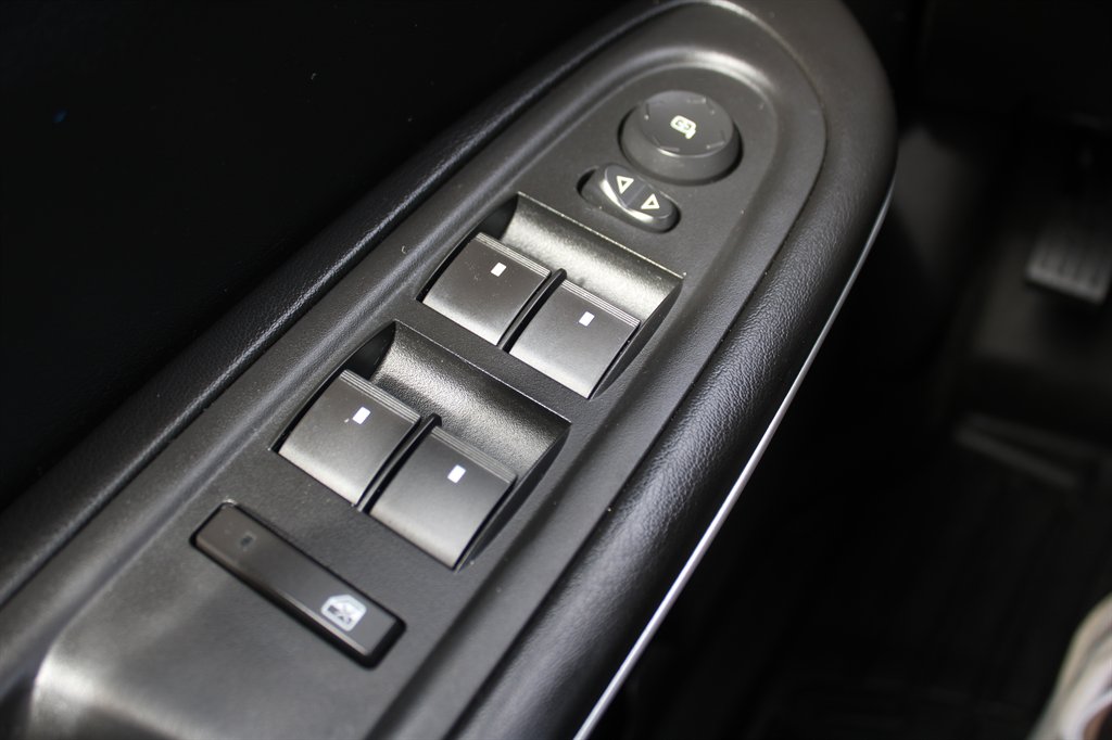 2012 GMC Acadia SLE - Photo 22