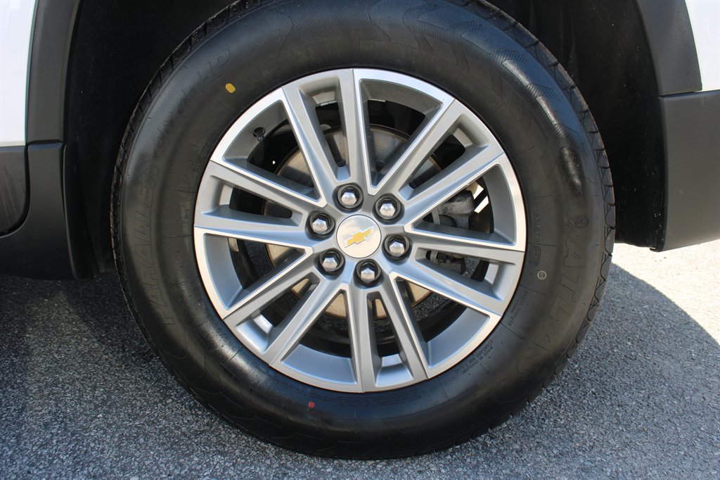 2022 Chevrolet Traverse 1LT - Photo 10