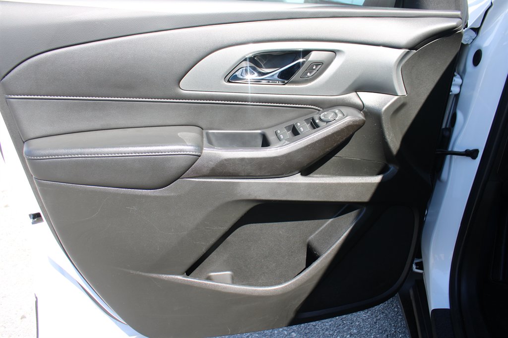 2022 Chevrolet Traverse 1LT - Photo 11