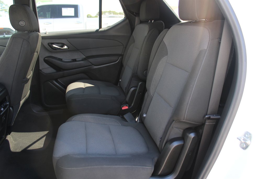 2022 Chevrolet Traverse 1LT - Photo 14